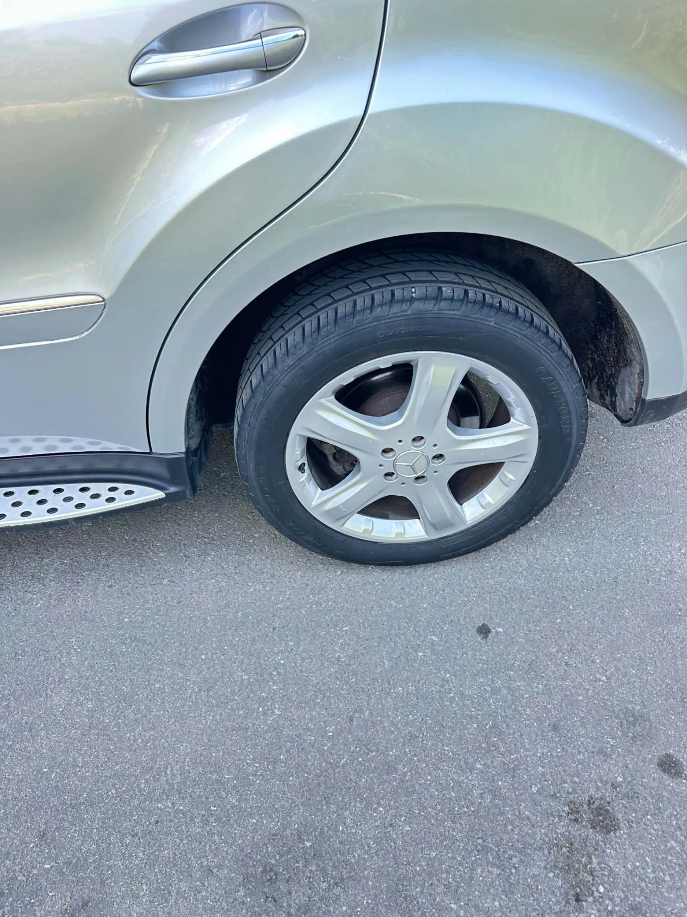 Mercedes-Benz ML 320, снимка 6 - Автомобили и джипове - 55986125