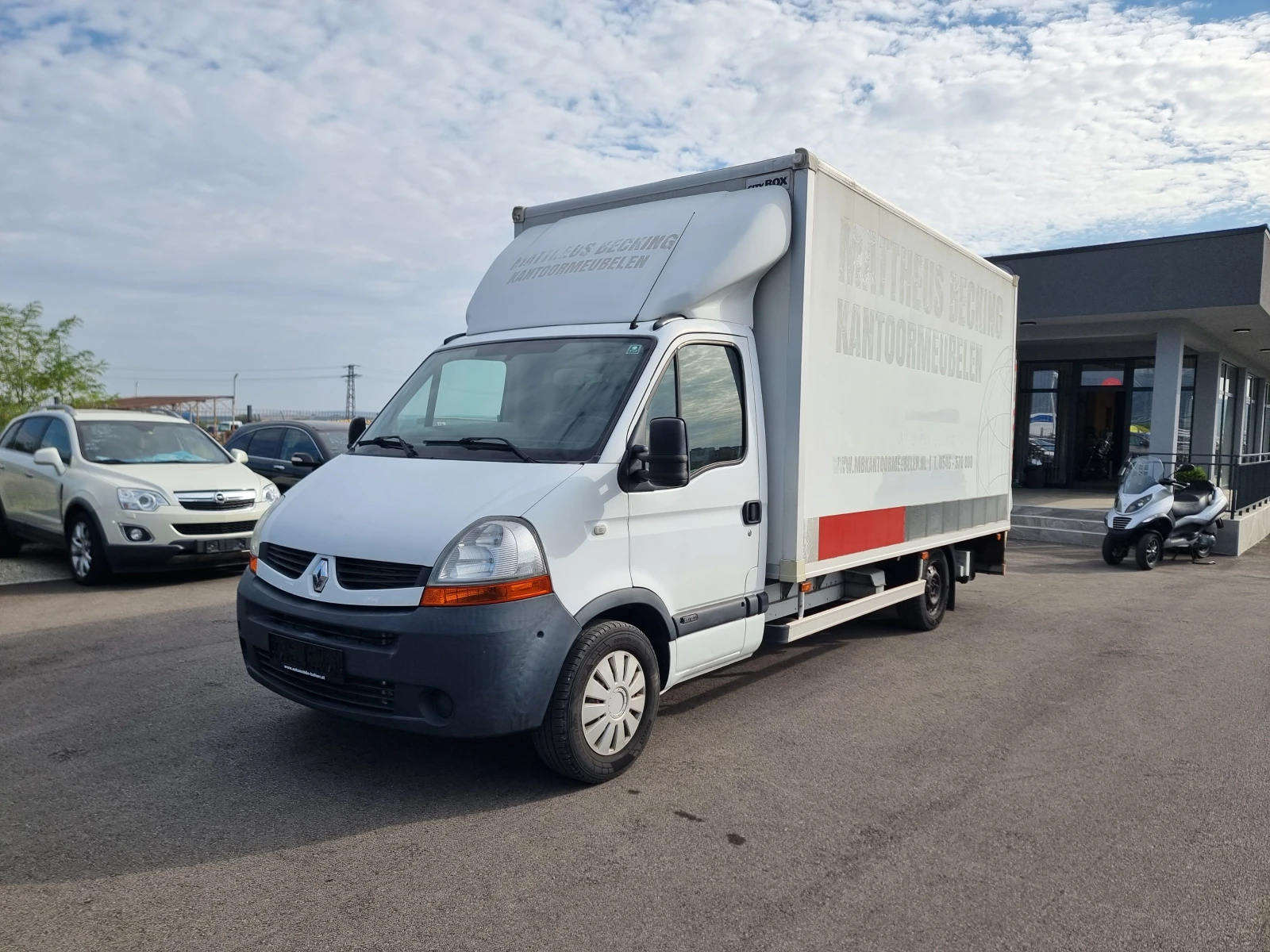 Renault Master 2.5TDI - изображение 2