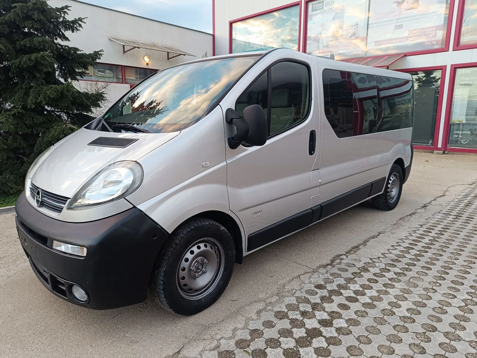 Opel Vivaro 2.5tdci MAXXI LANG 9 | Mobile.bg   3
