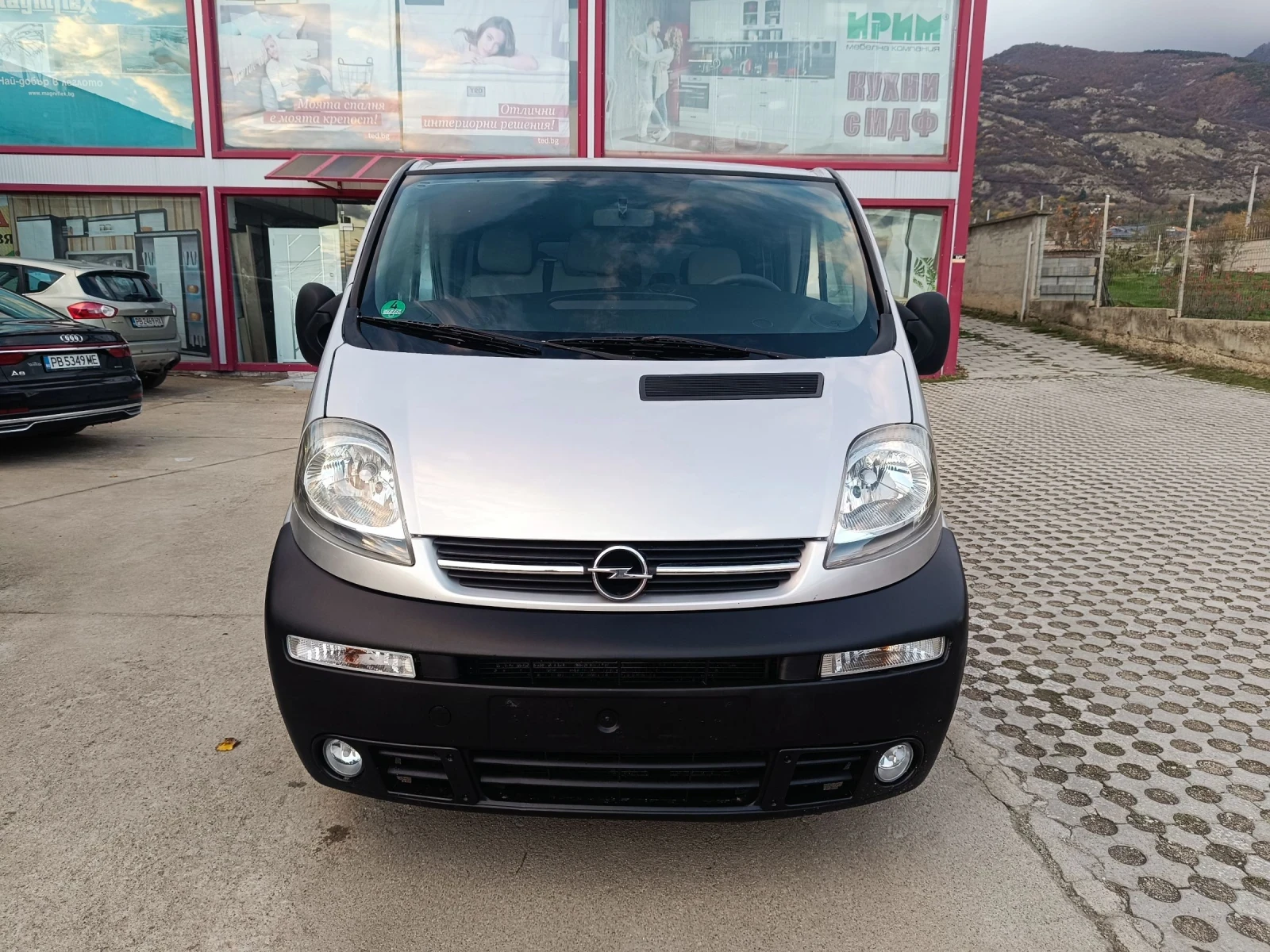 Opel Vivaro 2.5tdci MAXXI LANG 9 | Mobile.bg   2