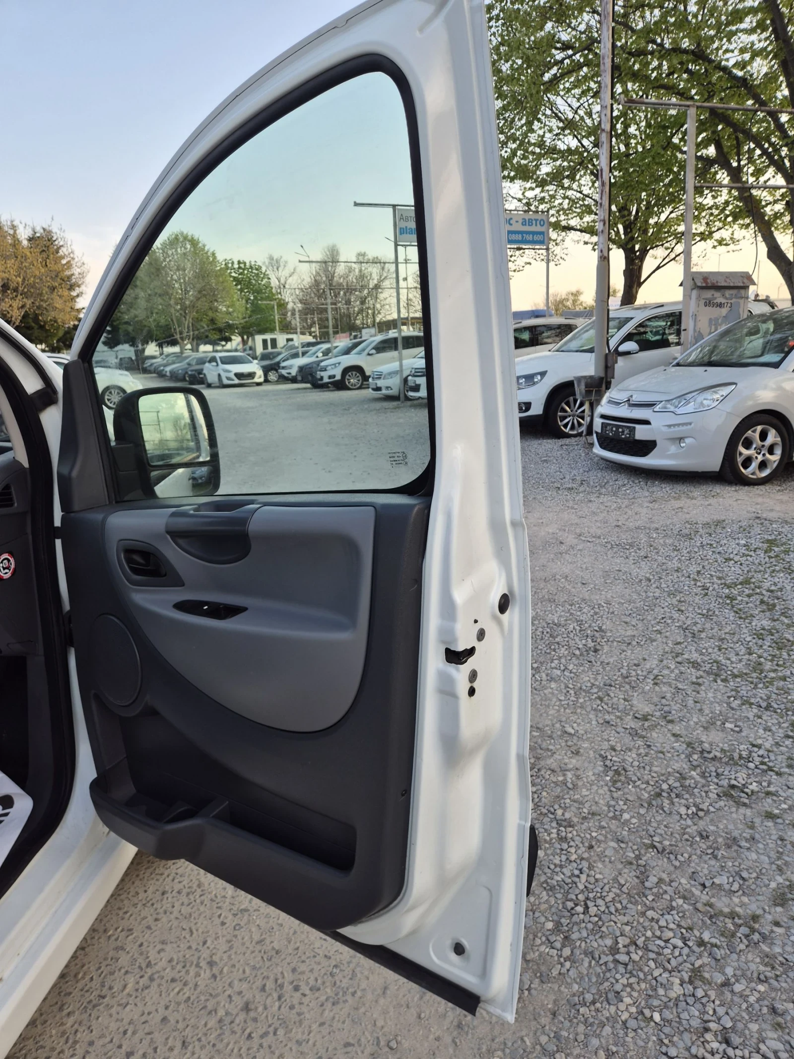 Peugeot Expert 1.6HDI-9Mестно, снимка 9 - Бусове и автобуси - 53373734