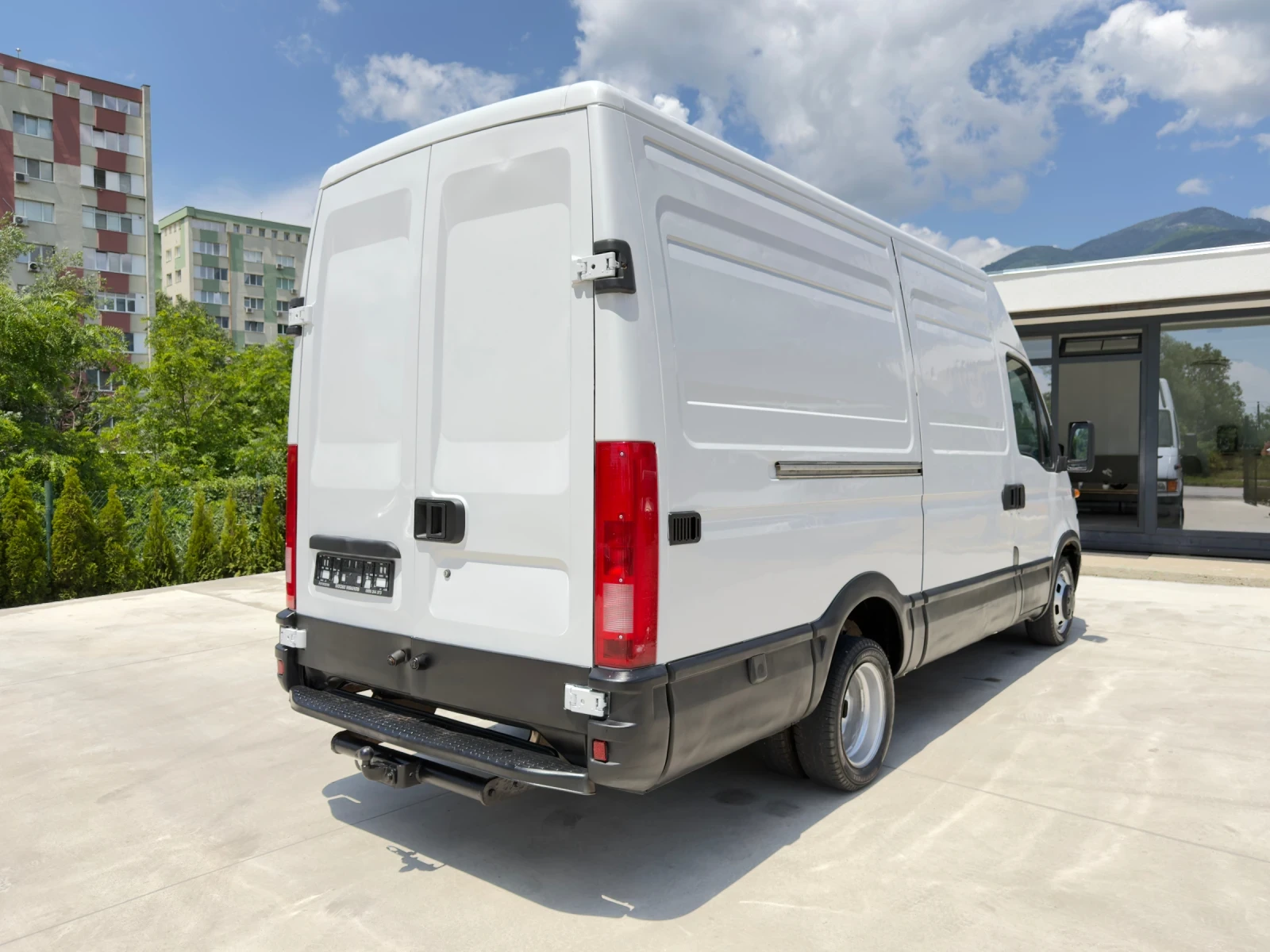 Iveco Daily 35С11* 2.8* Двойна гума* , снимка 5 - Бусове и автобуси - 54808159