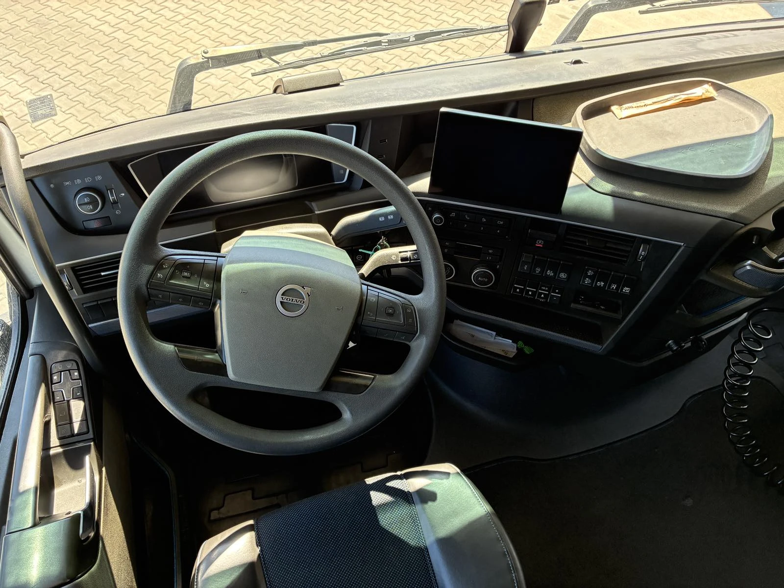 Volvo Fh 460 I-Save, снимка 5 - Камиони - 54131167