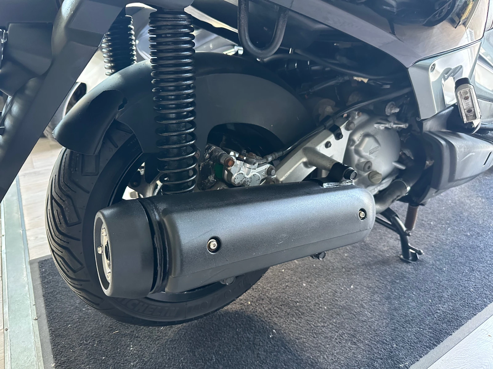 Yamaha X-max 250i 10.2008г. - изображение 10