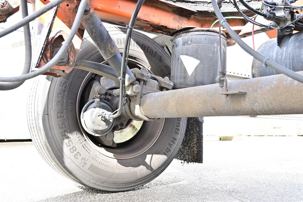 За камион Други Krone AZ, снимка 16 - Ремаркета - 54044938