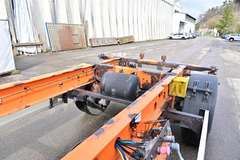 За камион Други Krone AZ, снимка 8 - Ремаркета - 54044938