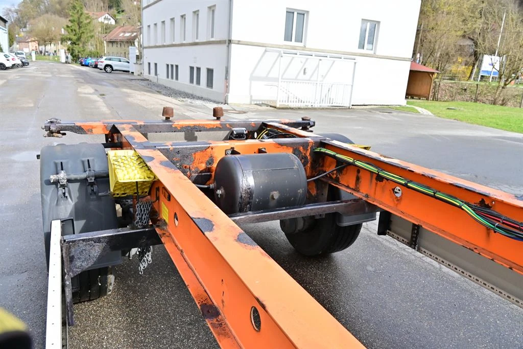 За камион Други Krone AZ, снимка 6 - Ремаркета - 54044938