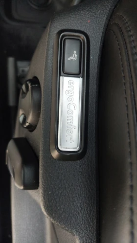 VW Passat  2.0 TDI 190 K.C. HIGHLINE 4MOTION, снимка 10