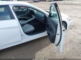 Hyundai Elantra 2.0l Limited, снимка 5