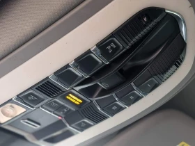 Porsche Panamera * ПАНО* KEYLESS* Camera* ПОДГРЕВ* , снимка 12