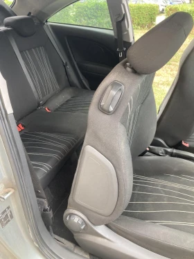 Opel Corsa 1.3CDTI Фейслифт, снимка 13
