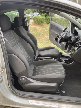 Opel Corsa 1.3CDTI Фейслифт, снимка 8