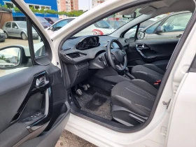 Peugeot 208 1.2I, снимка 10