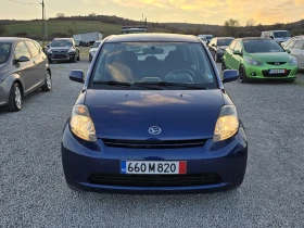 Daihatsu Sirion 1.3i Автомат 4х4, снимка 1