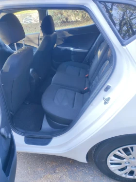 Kia Ceed 1.4 CVVT 100 к.с., снимка 10