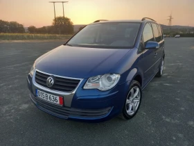 VW Touran 1.9 TDI, снимка 1