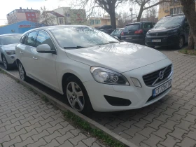Volvo V60 2.4 D5 AWD 4X4 - 7200 € / 14081.98 лв. - 49671055 7