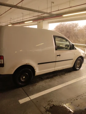 VW Caddy - 1625 € / 3178.22 лв. - 78337911 4