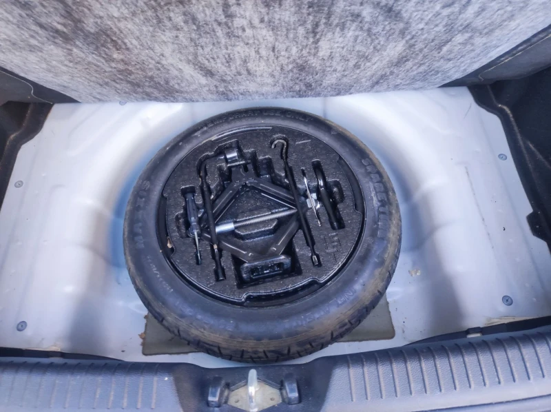 Kia Ceed 1.4 CVVT 100 к.с., снимка 13 - Автомобили и джипове - 50802623