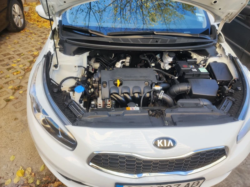 Kia Ceed 1.4 CVVT 100 к.с., снимка 11 - Автомобили и джипове - 50802623