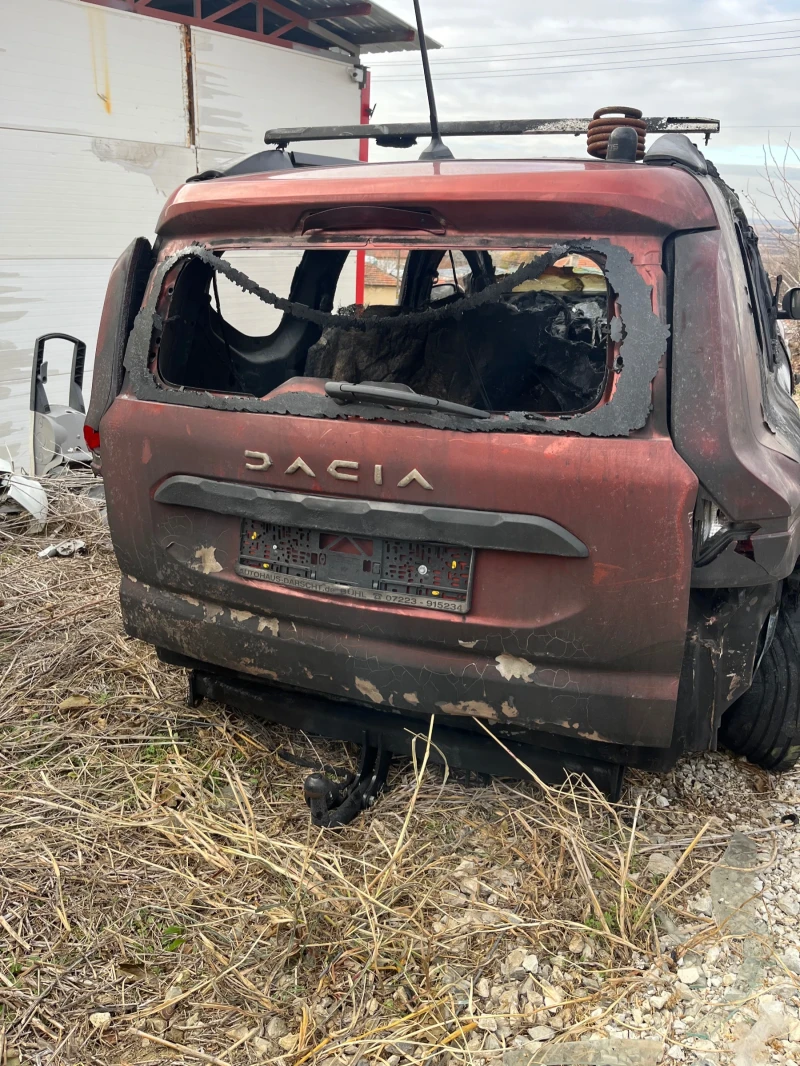 Dacia Jogger 1.0 , снимка 3 - Автомобили и джипове - 48107890