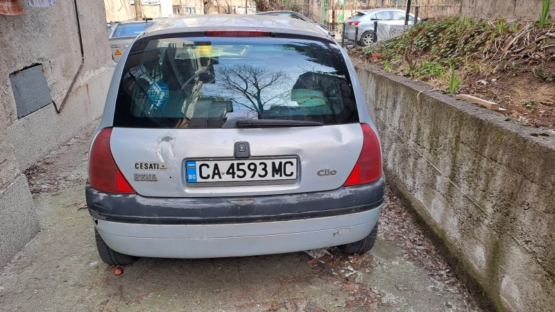 Renault Clio, снимка 5 - Автомобили и джипове - 49433789