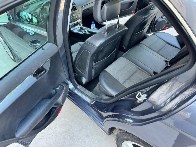 Mercedes-Benz C 200 C200 KOMPRESSOR , снимка 15 - Автомобили и джипове - 50847034