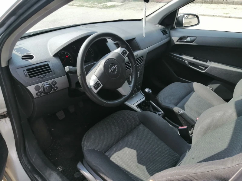 Opel Astra, снимка 6 - Автомобили и джипове - 53042972