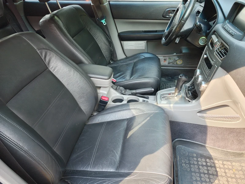 Subaru Forester 2.5 XT, снимка 7 - Автомобили и джипове - 52037192