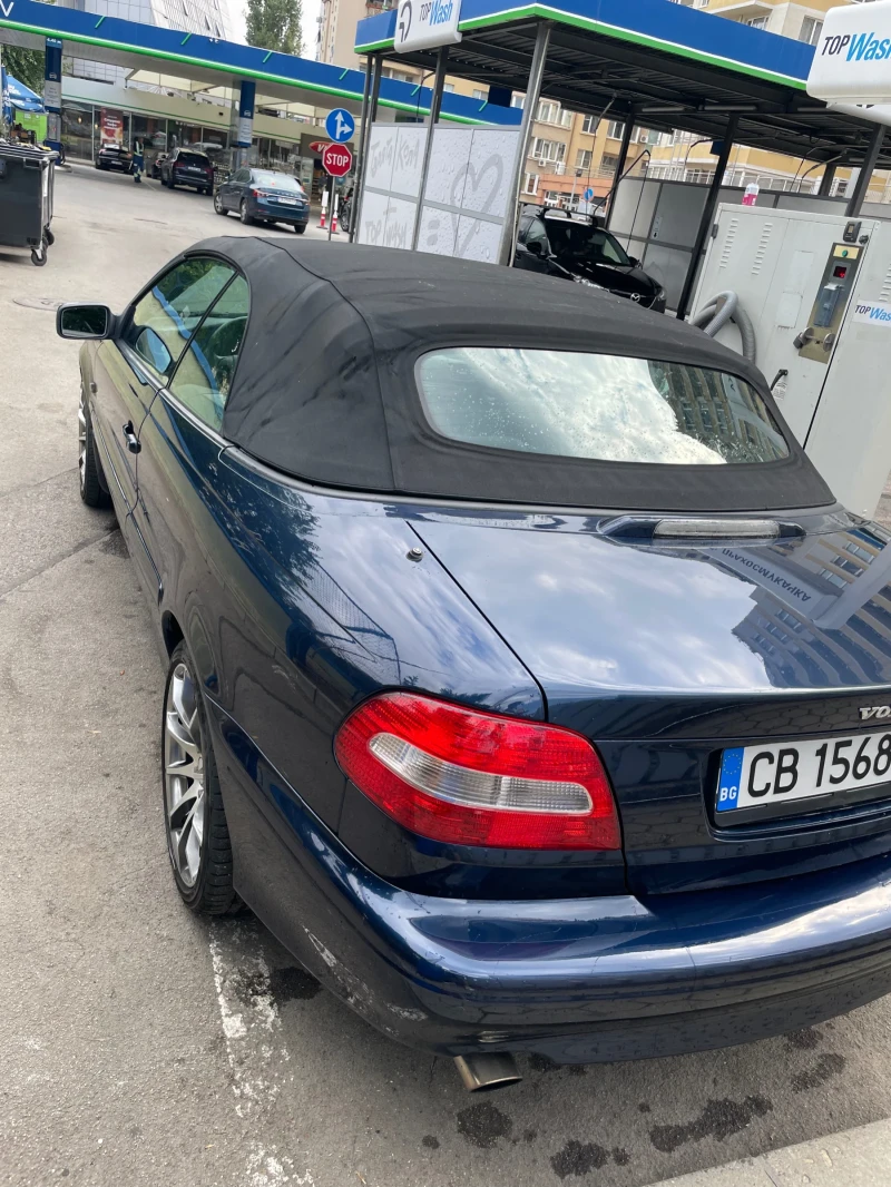 Volvo C70 2.0T, снимка 4 - Автомобили и джипове - 51402018