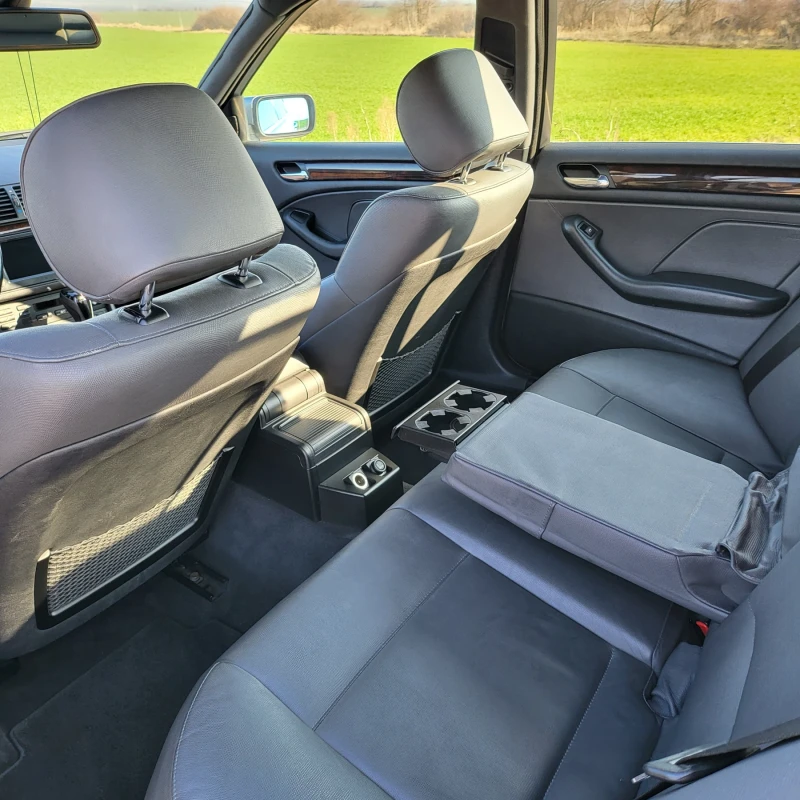 BMW 330 Individual* Top Exclusive* Реставриран* Фейс* LPG, снимка 10 - Автомобили и джипове - 51926467