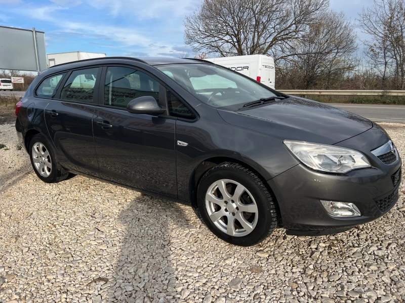 Opel Astra 1.6i 16v/116p.s-Euro 5, снимка 2 - Автомобили и джипове - 52806165