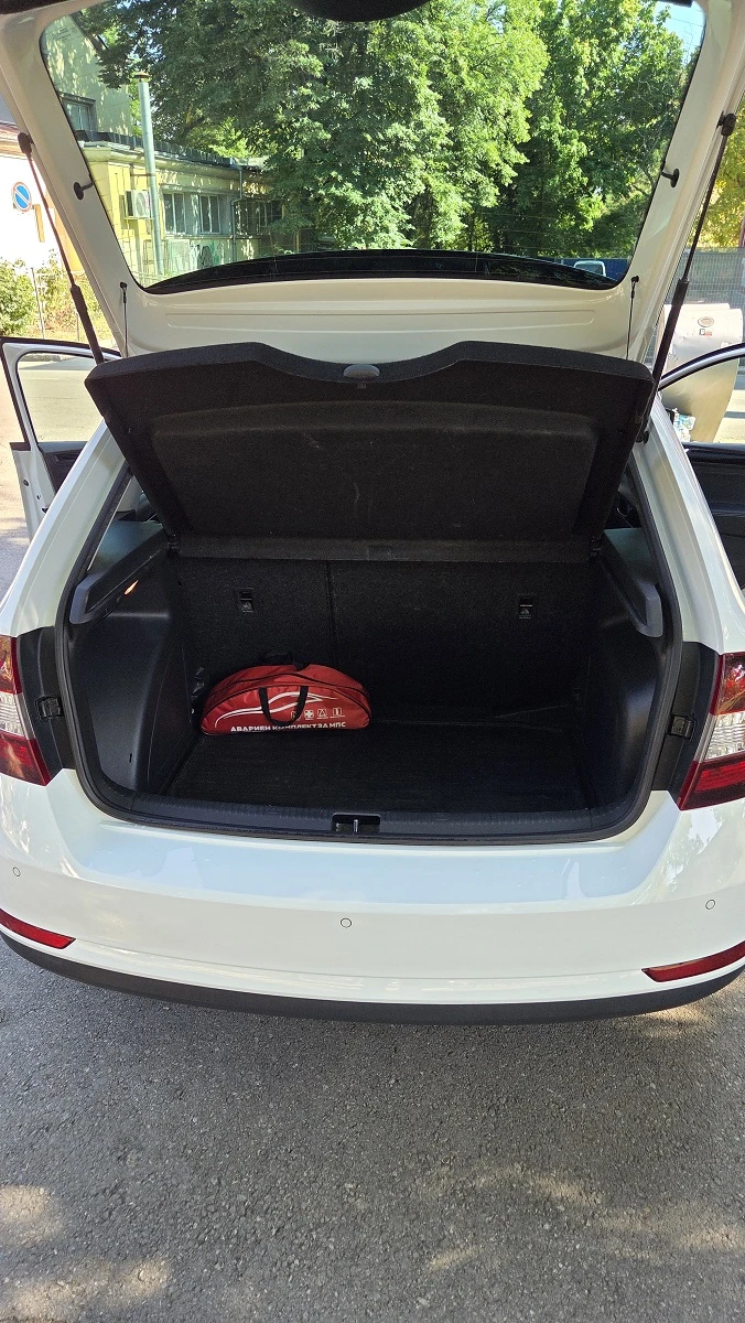 Skoda Rapid Spaceback, снимка 17 - Автомобили и джипове - 52713613