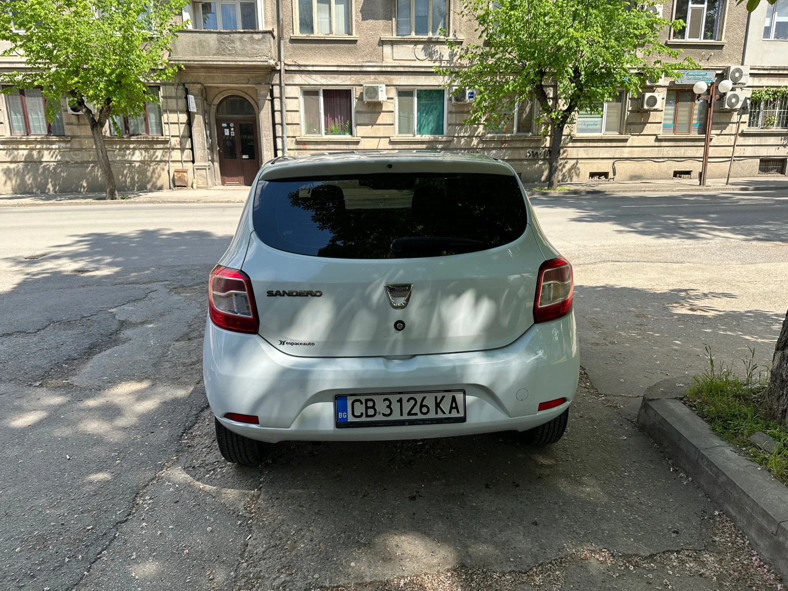 Dacia Sandero 1.5 DCI 75hp - изображение 4