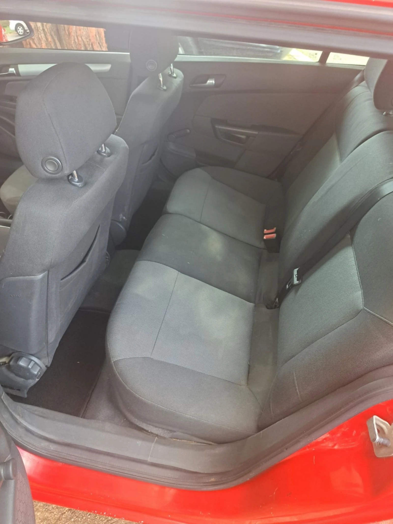 Opel Astra 1.6.TWINPORT - изображение 2