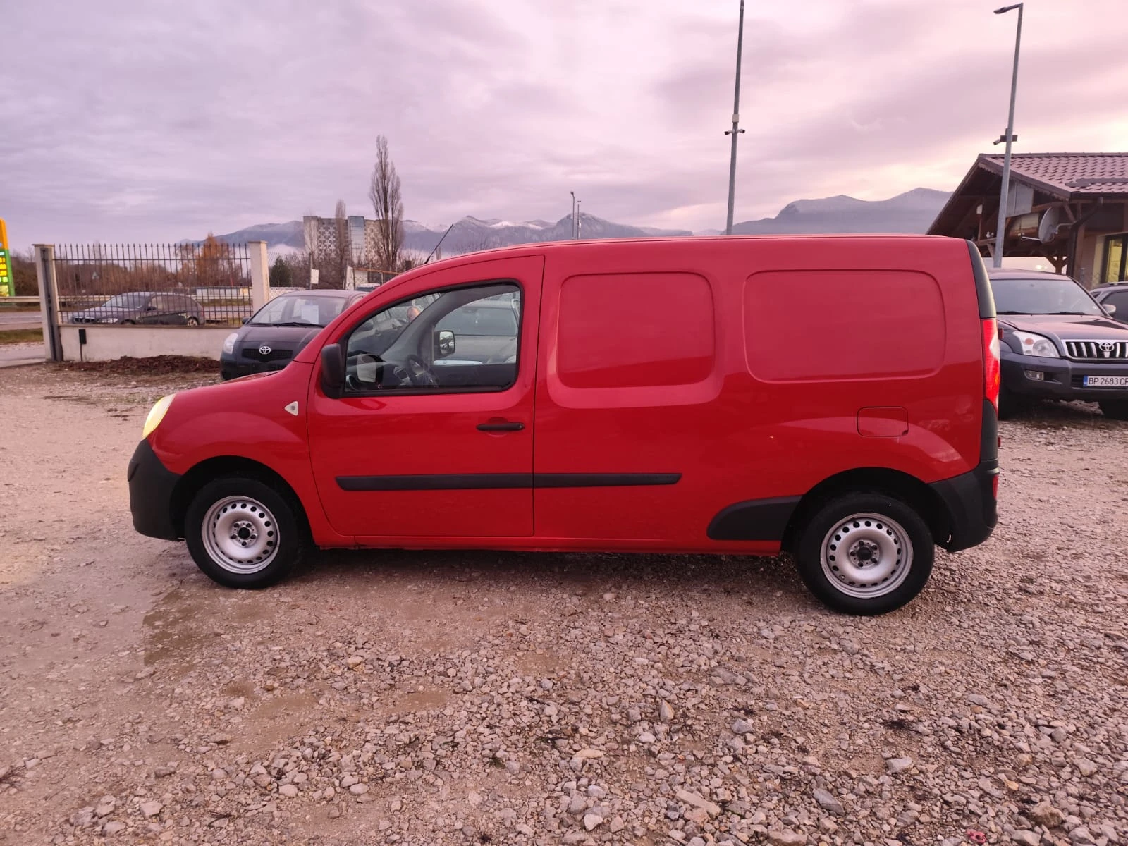 Renault Kangoo 1.5 дизел - изображение 9