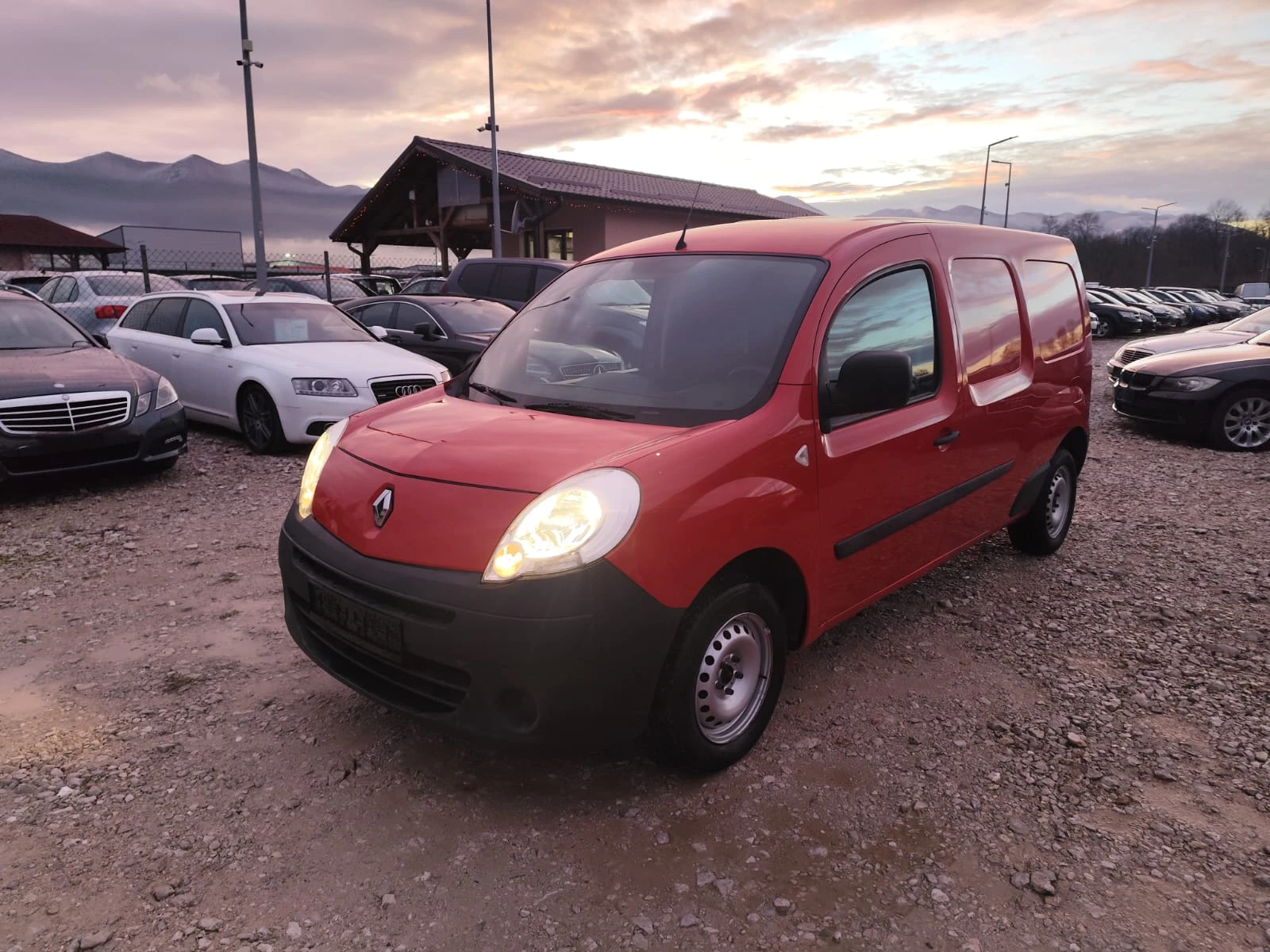 Renault Kangoo 1.5DCI MAXI - [1] 