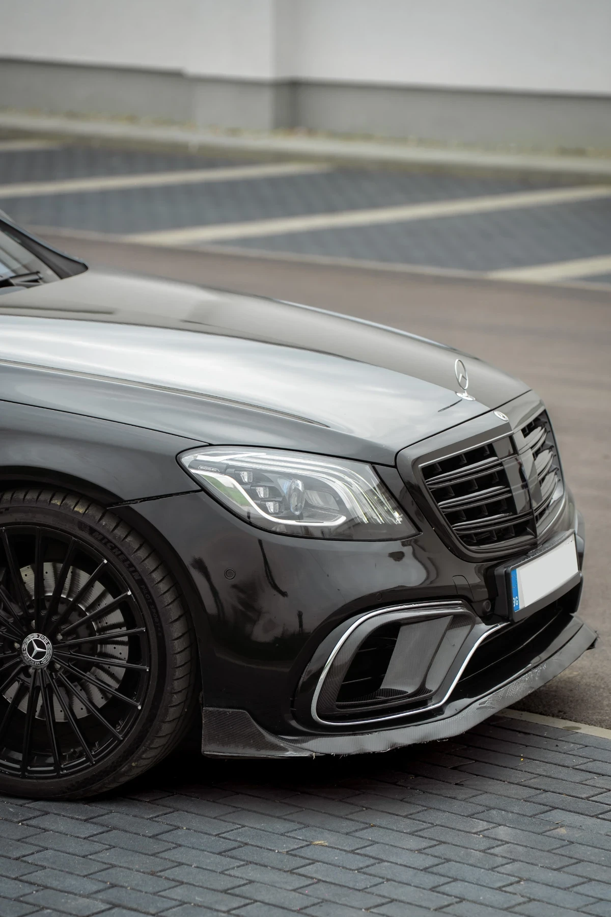 Mercedes-Benz S 560 BRABUS CARBON OPTIC  - изображение 6