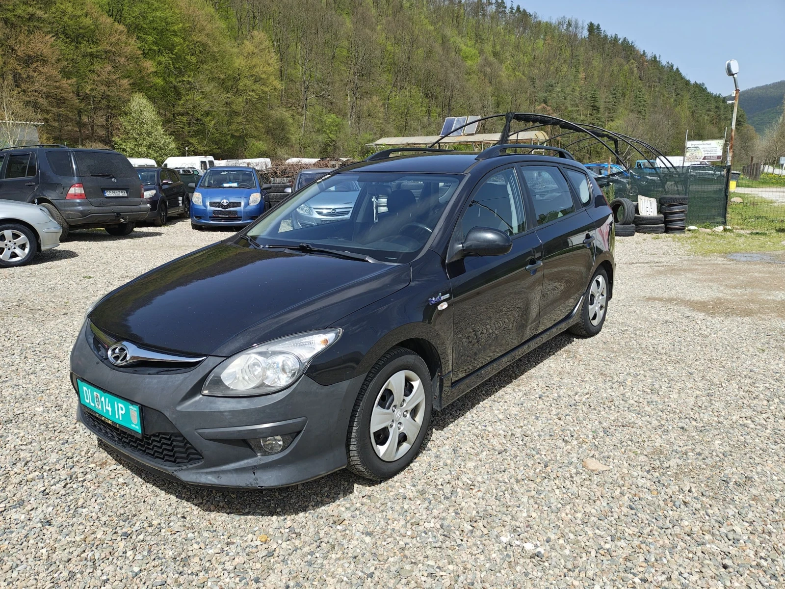 Hyundai I30 1.4i i30 CW klimatronik  - изображение 2