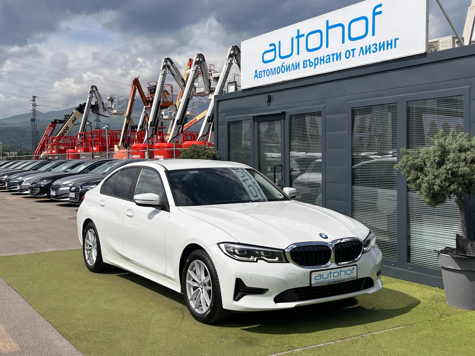 BMW 320 2.0D/190k.c./8AT/XDRIVE  - изображение 6