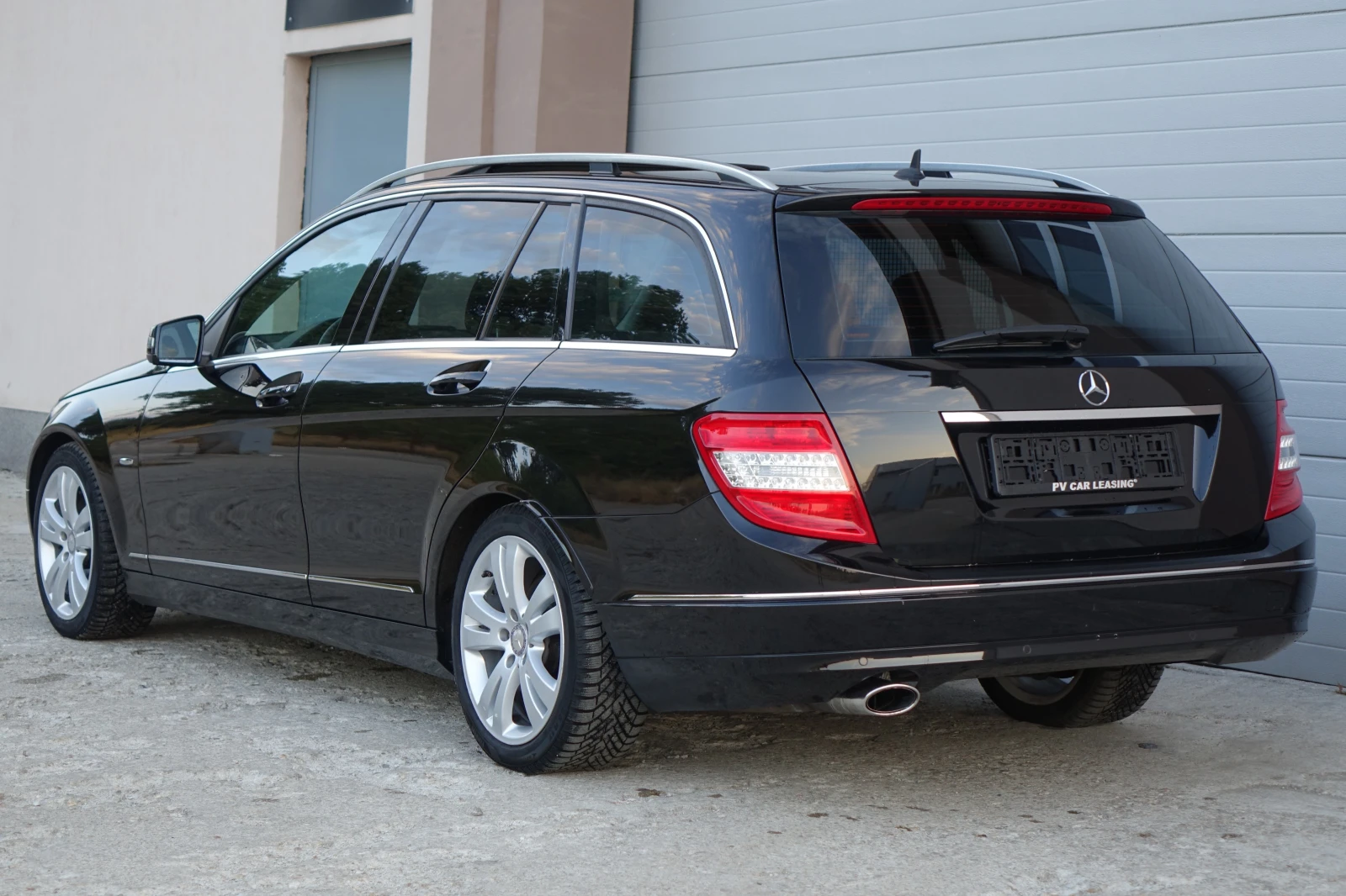 Mercedes-Benz C 220 AVANTGARDE* NAVI* XENON*  - изображение 7