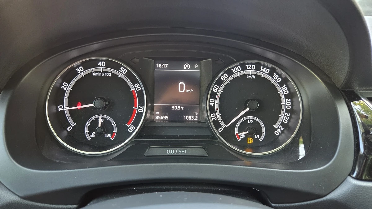 Skoda Rapid Spaceback | Mobile.bg � ����������� 13