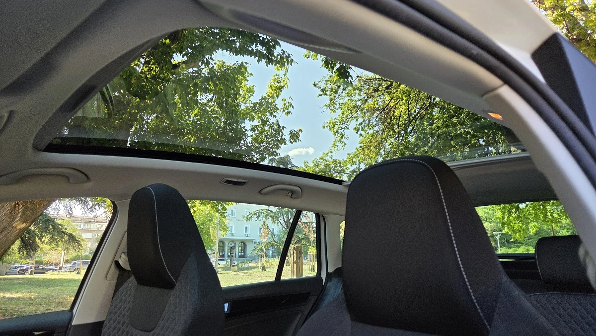 Skoda Rapid Spaceback - изображение 10