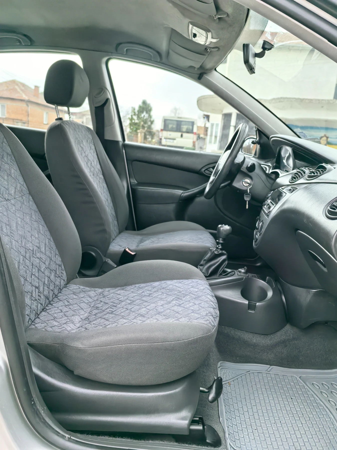 Ford Fiesta 1.8 дизел * 90 к.с - изображение 9
