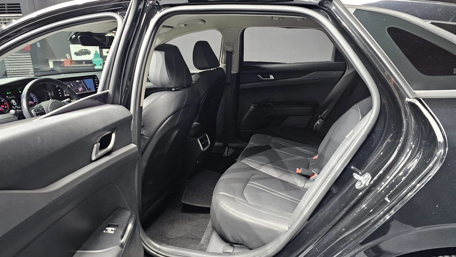 Kia K5 2.0LPI TRENDY autogeorge.com - изображение 9