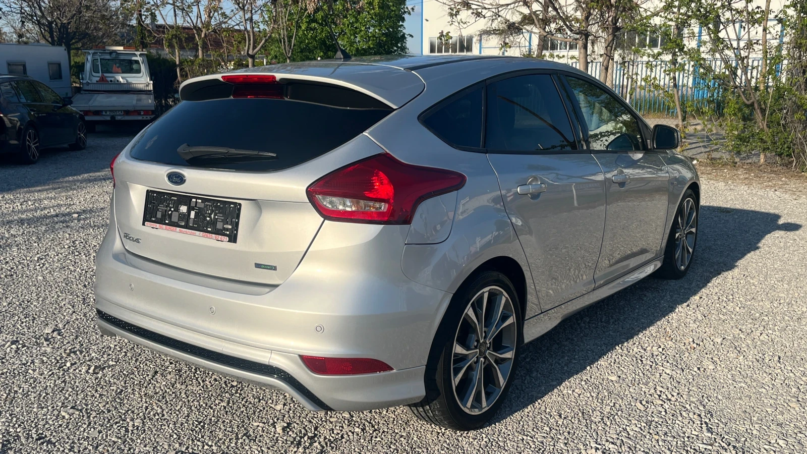 Ford Focus ST Line 125 kc, снимка 3 - Автомобили и джипове - 54306062