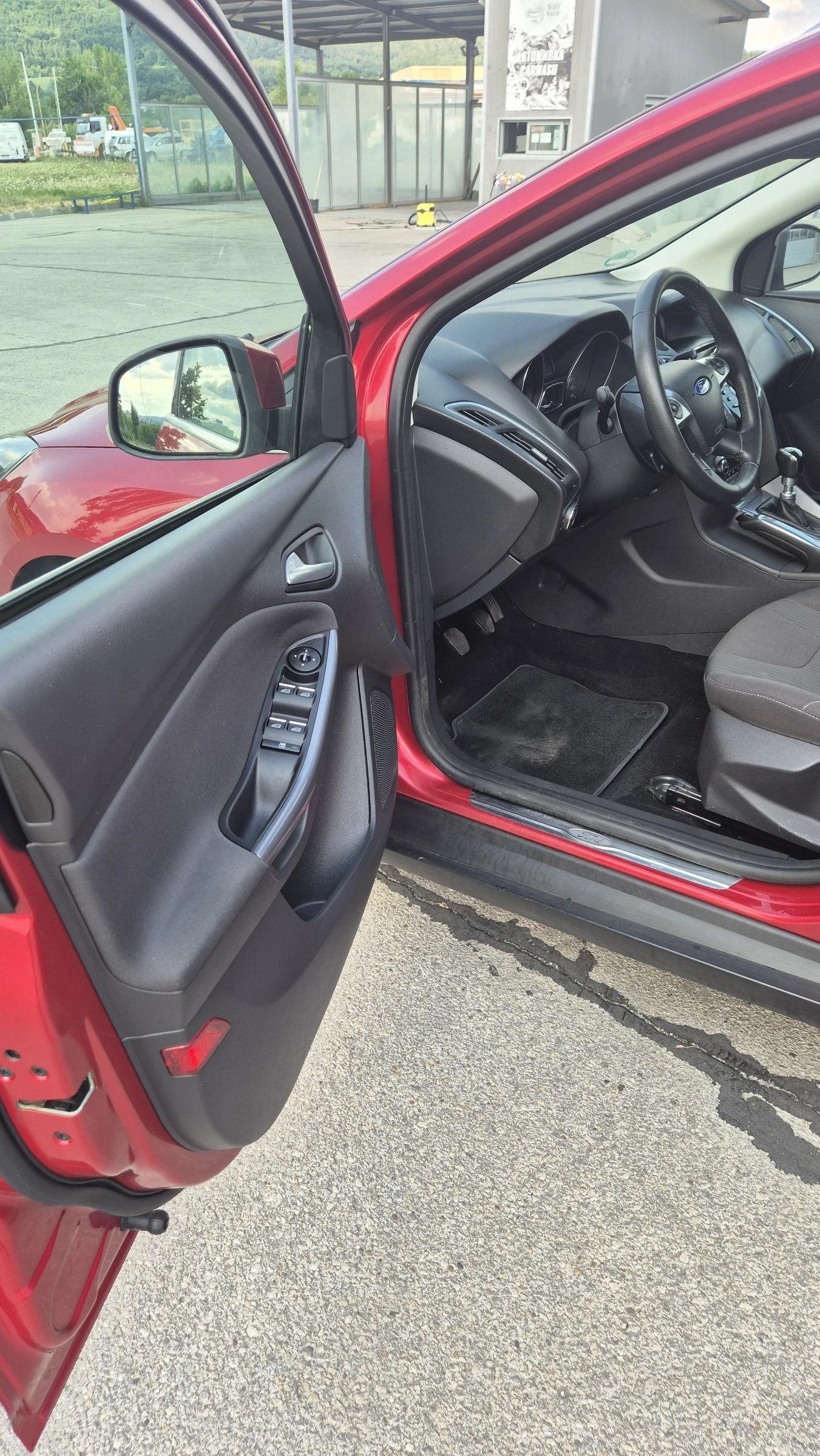 Ford Focus Бензин 1600кб 150кс , снимка 9 - Автомобили и джипове - 54774261