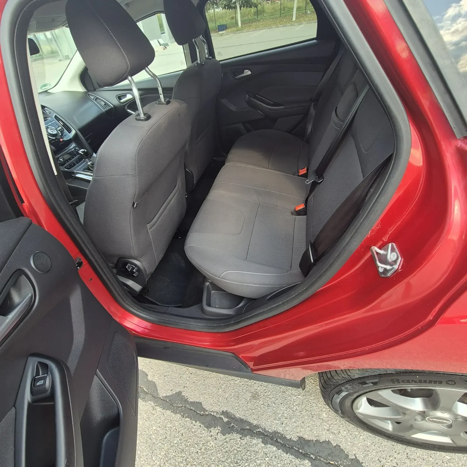 Ford Focus Бензин 1600кб 150кс , снимка 14 - Автомобили и джипове - 54774261
