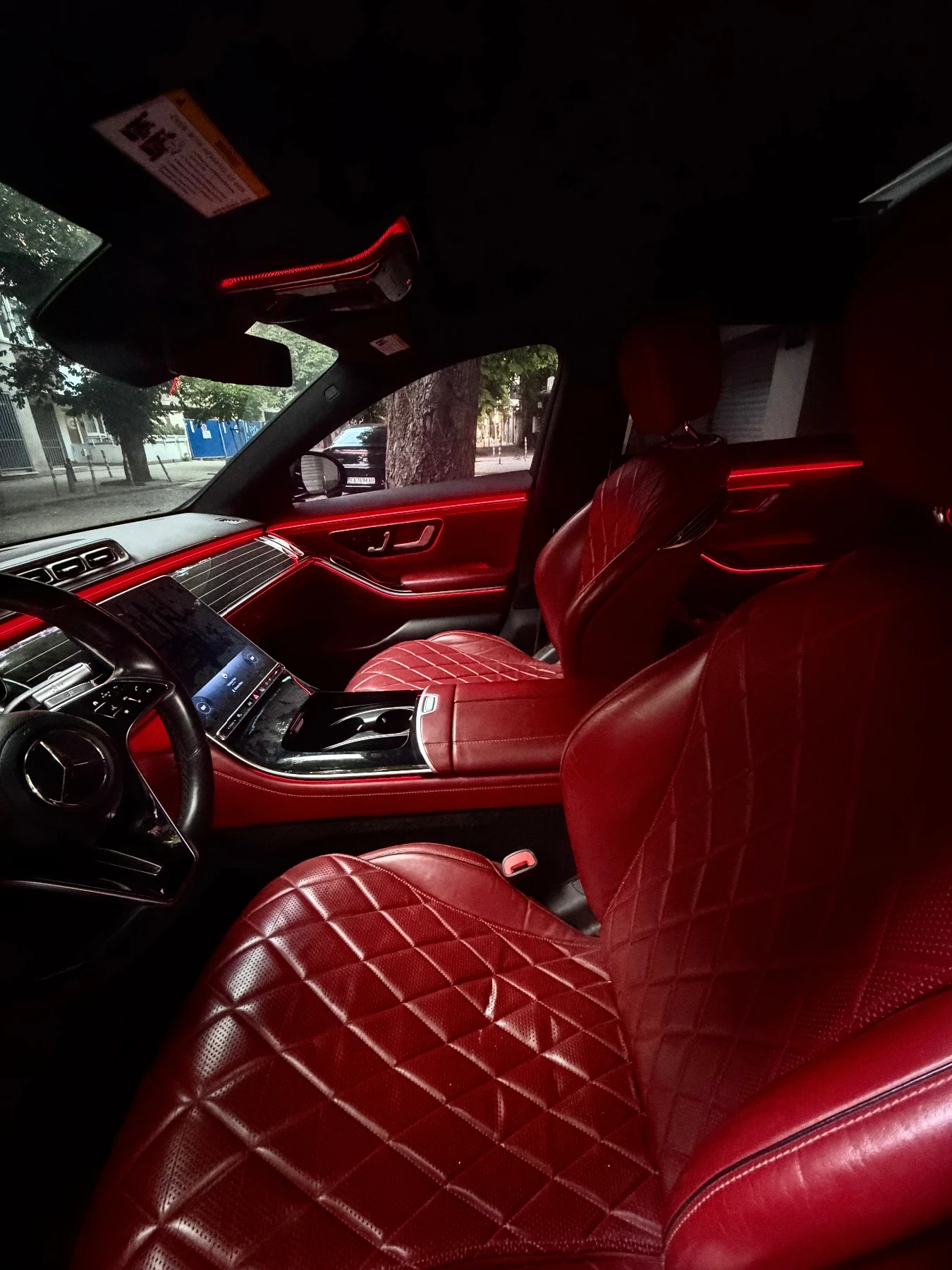 Mercedes-Benz S 580 4MATIC AMG/CARMINE RED/3D, снимка 11 - Автомобили и джипове - 54830646