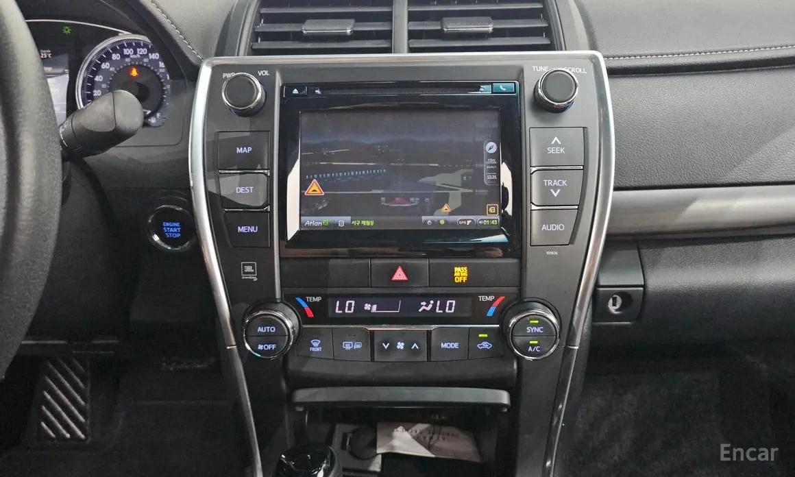 Toyota Camry, снимка 12 - Автомобили и джипове - 54869747